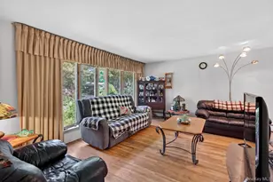 14 Mark Dr, Smithtown, NY 11787 - Photo 8