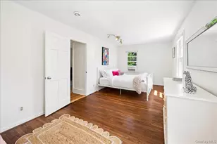 1355 Roosevelt Ave, Pelham, NY 10803 - Photo 30