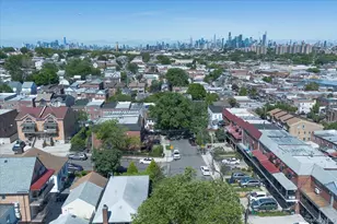 72-41 52nd Ave, Maspeth, NY 11378 - Photo 30