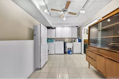 72-41 52 Avenue, Maspeth, NY 11378 - Photo 24