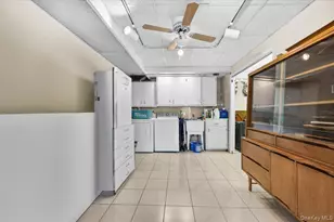 72-41 52nd Ave, Maspeth, NY 11378 - Photo 24