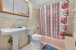 72-41 52nd Ave, Maspeth, NY 11378 - Photo 22