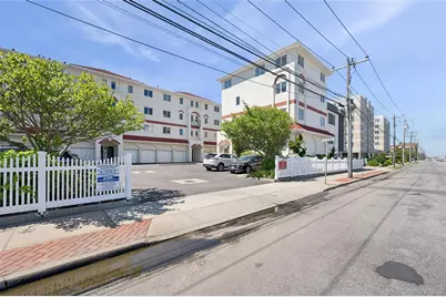 452 Oceanfront #102, Long Beach, NY 11561 - Photo 2