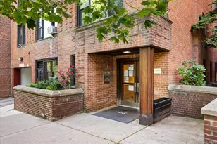 25 Indian Rd, New York, NY 10034 - Photo 18