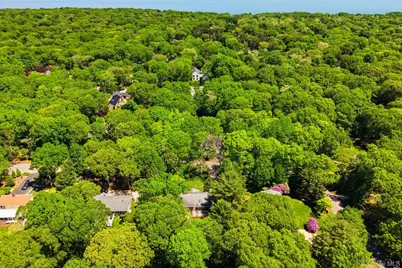 34 Waterhole Road, East Hampton, NY 11937 - Photo 4