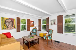 98 Powell Ave, Southampton, NY 11968 - Photo 12