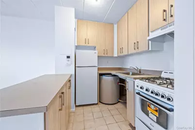 139-76 S 35th Avenue #7F, Flushing, NY 11354 - Photo 10