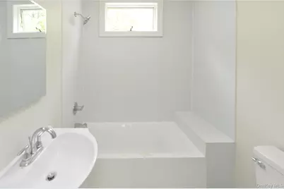 7 Pioneer Avenue, Suffern, NY 10901 - Photo 14
