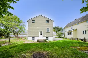 7 Pioneer Ave, Suffern, NY 10901 - Photo 4