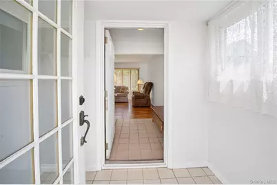 50 Hazelton Road, Yonkers, NY 10710 - Photo 4