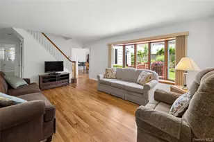 50 Hazelton Rd, Yonkers, NY 10710 - Photo 6