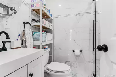 138-24 95th Avenue, Jamaica, NY 11435 - Photo 16