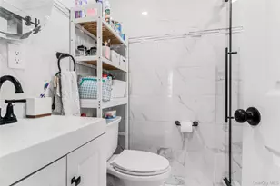 138-24 95th Ave, Jamaica, NY 11435 - Photo 16