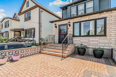 138-24 95th Avenue, Jamaica, NY 11435 - Photo 4