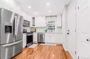 138-24 95th Ave, Jamaica, NY 11435 - Photo 8
