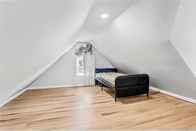 138-24 95th Avenue, Jamaica, NY 11435 - Photo 32
