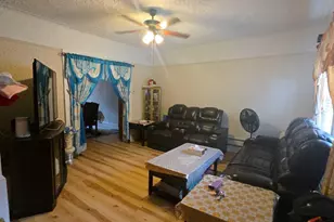 97-44 108th St, Richmond Hill, NY 11419 - Photo 2