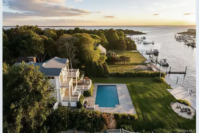 20 Penny Lane, Hampton Bays, NY 11946 - Photo 2