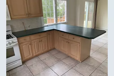 81 Woodlawn Avenue, New Rochelle, NY 10804 - Photo 8