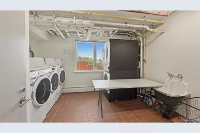 600 W 148th Street #10B, New York, NY 10031 - Photo 24