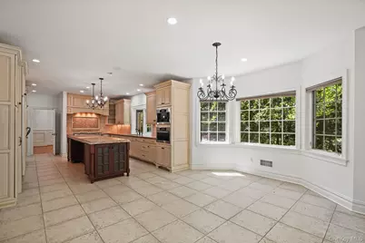 193 Saxon Woods Road, Scarsdale, NY 10583 - Photo 22