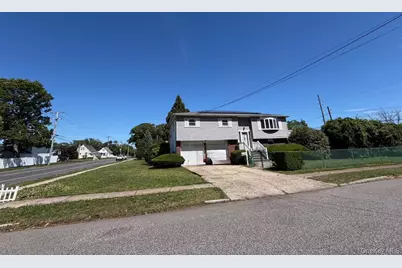 35 Grand Boulevard, Massapequa Park, NY 11762 - Photo 20