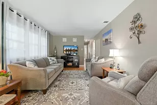 480 Sleepy Hollow Dr, Shirley, NY 11967 - Photo 16