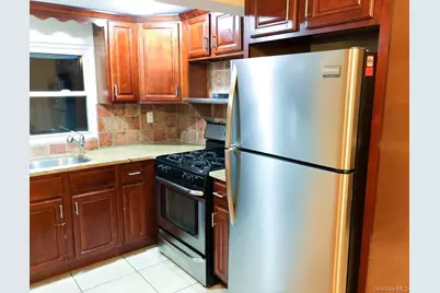 122 Combs Avenue #2, Woodmere, NY 11598 - Photo 4