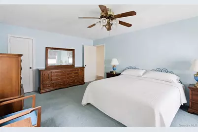 968 Glenwood Road, West Hempstead, NY 11552 - Photo 12