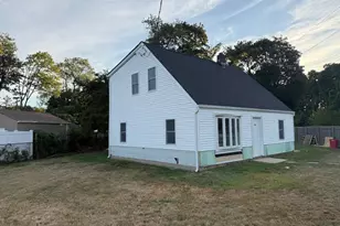 100 Wheeler Rd, Central Islip, NY 11722 - Photo 2