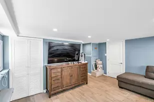 31 Jane Dr, North Babylon, NY 11703 - Photo 24