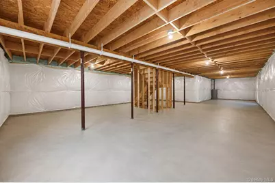 46 Washington Avenue S, Centereach, NY 11720 - Photo 32