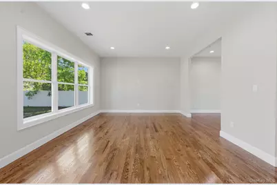 46 Washington Avenue S, Centereach, NY 11720 - Photo 28