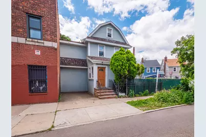 11614 Bessemer Street, Richmond Hill, NY 11418 - Photo 2