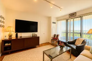 271-10 Grand Central Pkwy, Floral Park, NY 11005 - Photo 10