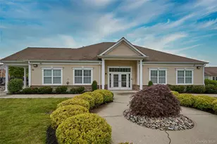 7 Bainbridge Pl, Newburgh, NY 12550 - Photo 28
