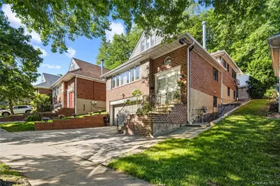 6907 Little Neck Parkway, Glen Oaks, NY 11004 - Photo 2