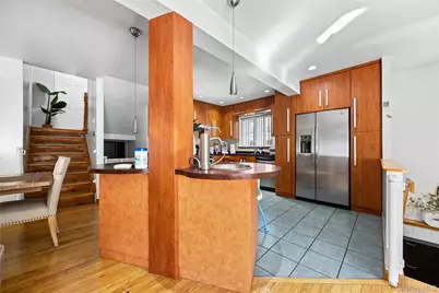 6907 Little Neck Parkway, Glen Oaks, NY 11004 - Photo 8