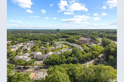 6907 Little Neck Parkway, Glen Oaks, NY 11004 - Photo 30