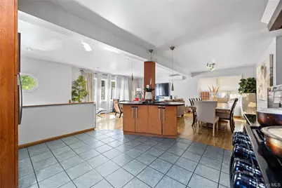 6907 Little Neck Parkway, Glen Oaks, NY 11004 - Photo 10