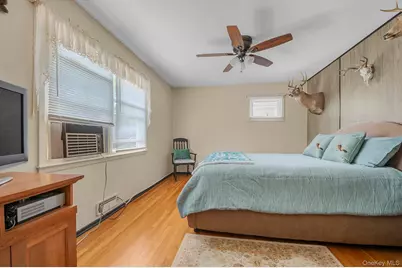 97 Fordham Street, Bronx, NY 10464 - Photo 8