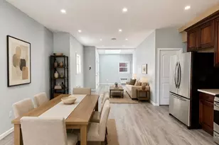 4 Jarvis Ct, Far Rockaway, NY 11691 - Photo 2