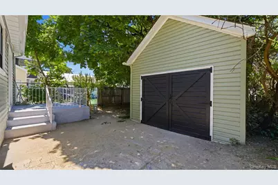 112-38 212th Street, Queens Village, NY 11429 - Photo 28