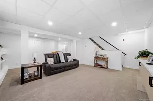291 Locust Dr, Rocky Point, NY 11778 - Photo 22