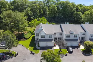 213 Windward Ct N, Port Jefferson, NY 11777 - Photo 40