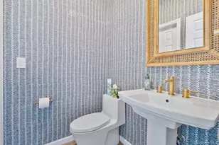 213 Windward Ct N, Port Jefferson, NY 11777 - Photo 14