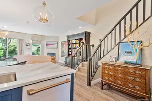 213 Windward Ct N, Port Jefferson, NY 11777 - Photo 12
