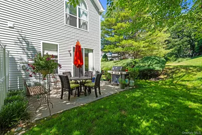 213 Windward Court N, Port Jefferson, NY 11777 - Photo 32