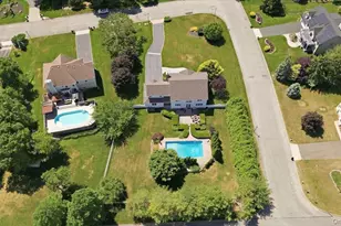 2 Mercedes Ct, Patchogue, NY 11772 - Photo 50