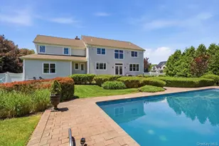 2 Mercedes Ct, Patchogue, NY 11772 - Photo 36